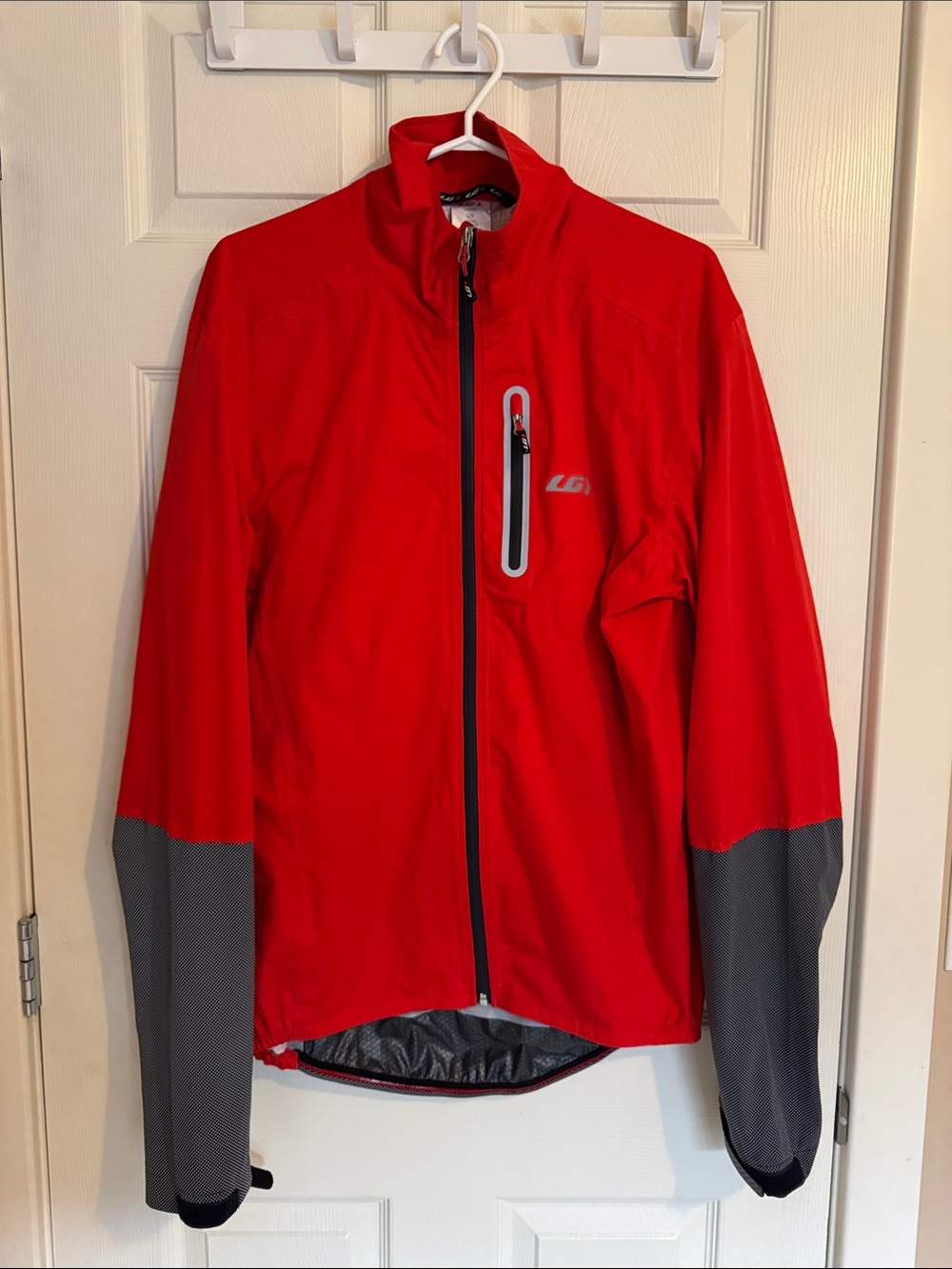 Louis Garneau Men’s Red Performance Softshell Jacket